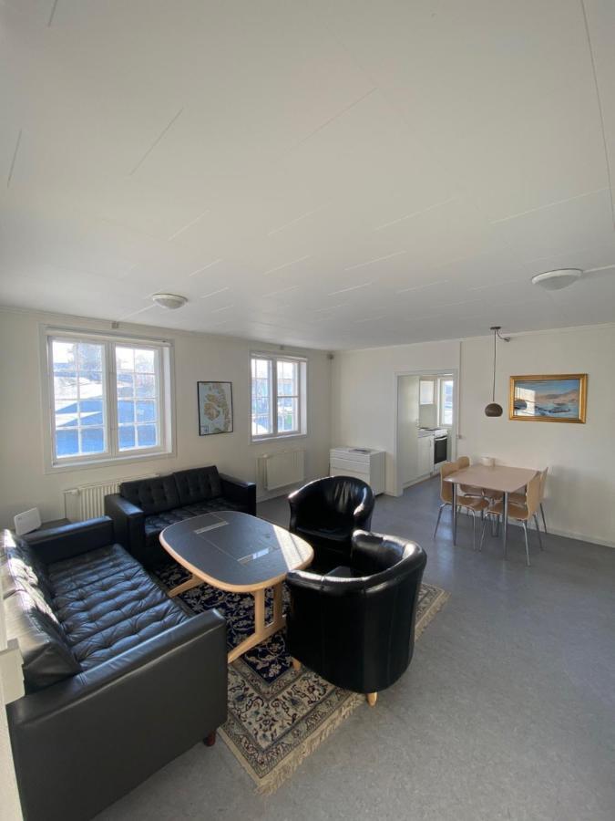 Hotel Disko Island Qeqertarsuaq Buitenkant foto