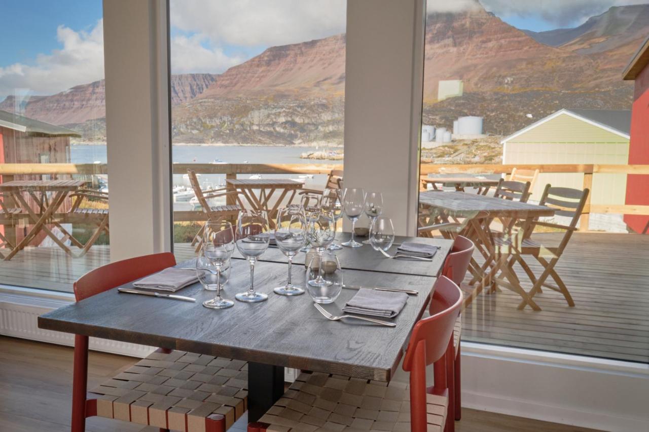 Hotel Disko Island Qeqertarsuaq Buitenkant foto