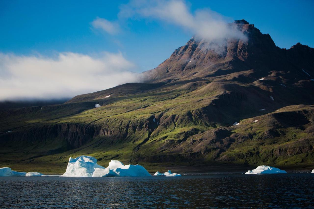 Hotel Disko Island Qeqertarsuaq Buitenkant foto